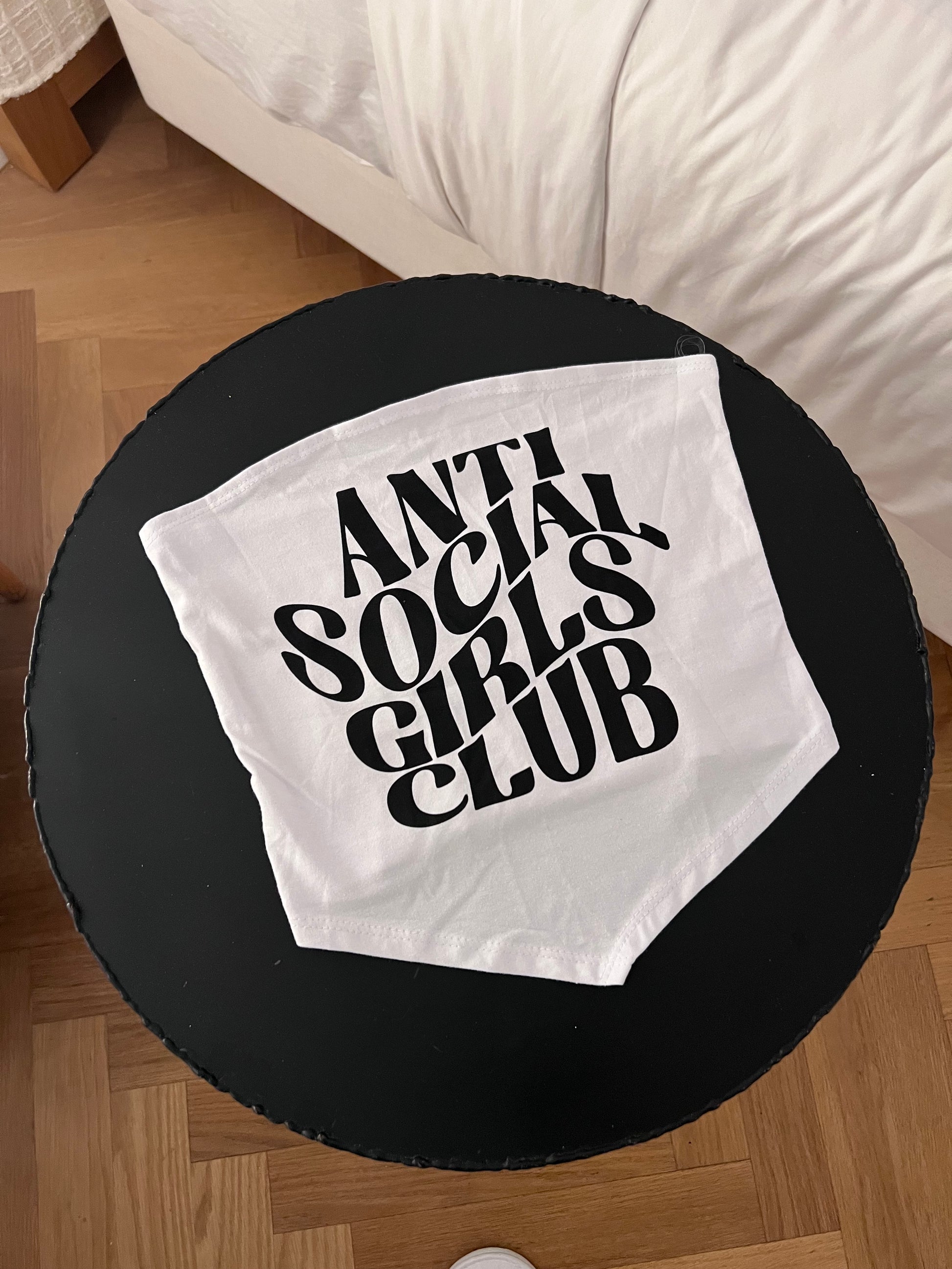 Anti Social Girls Club Graphic Tube
